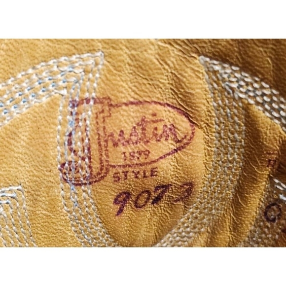 VINTAGE JUSTIN BLACK LEATHER COWBOY BOOTS SIZE 7.5 D WESTERN STYLE 9073 USA - Picture 13 of 14